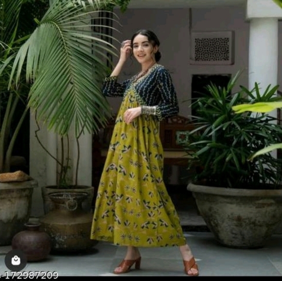 Women's dress 👗 - Picture 7 of 8